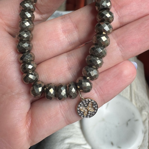 Sydney Evan Beaded Pyrite and 14k Gold/Diamond Butterfly Charm Bracelet. - Picture 11 of 12